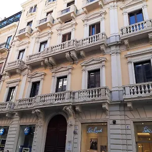 https://umberto-house-catania.sicilyhotelsitaly.net